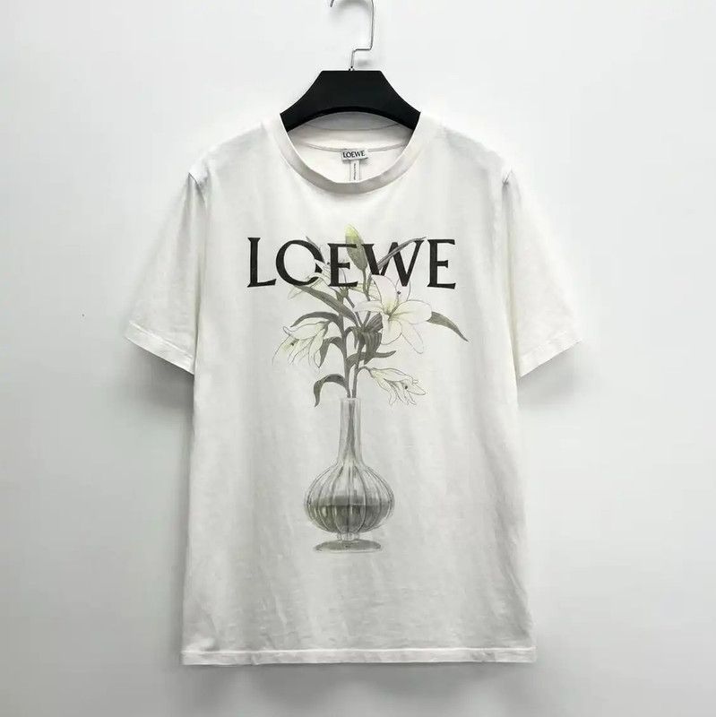 Loewe Loewe White Floral Logo T-Shirt 0089 Size S / US 4 / IT 40 - 1 Thumbnail