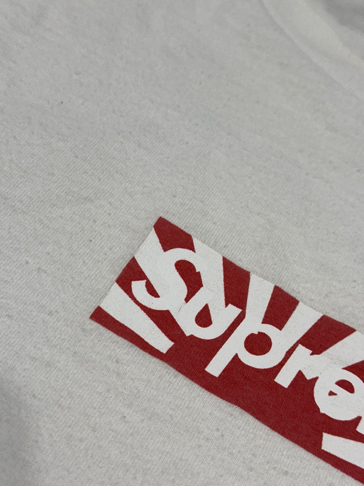 Supreme Supreme 2011 Japan Relief Box Logo Tee Size US L / EU 52-54 / 3 - 3 Thumbnail