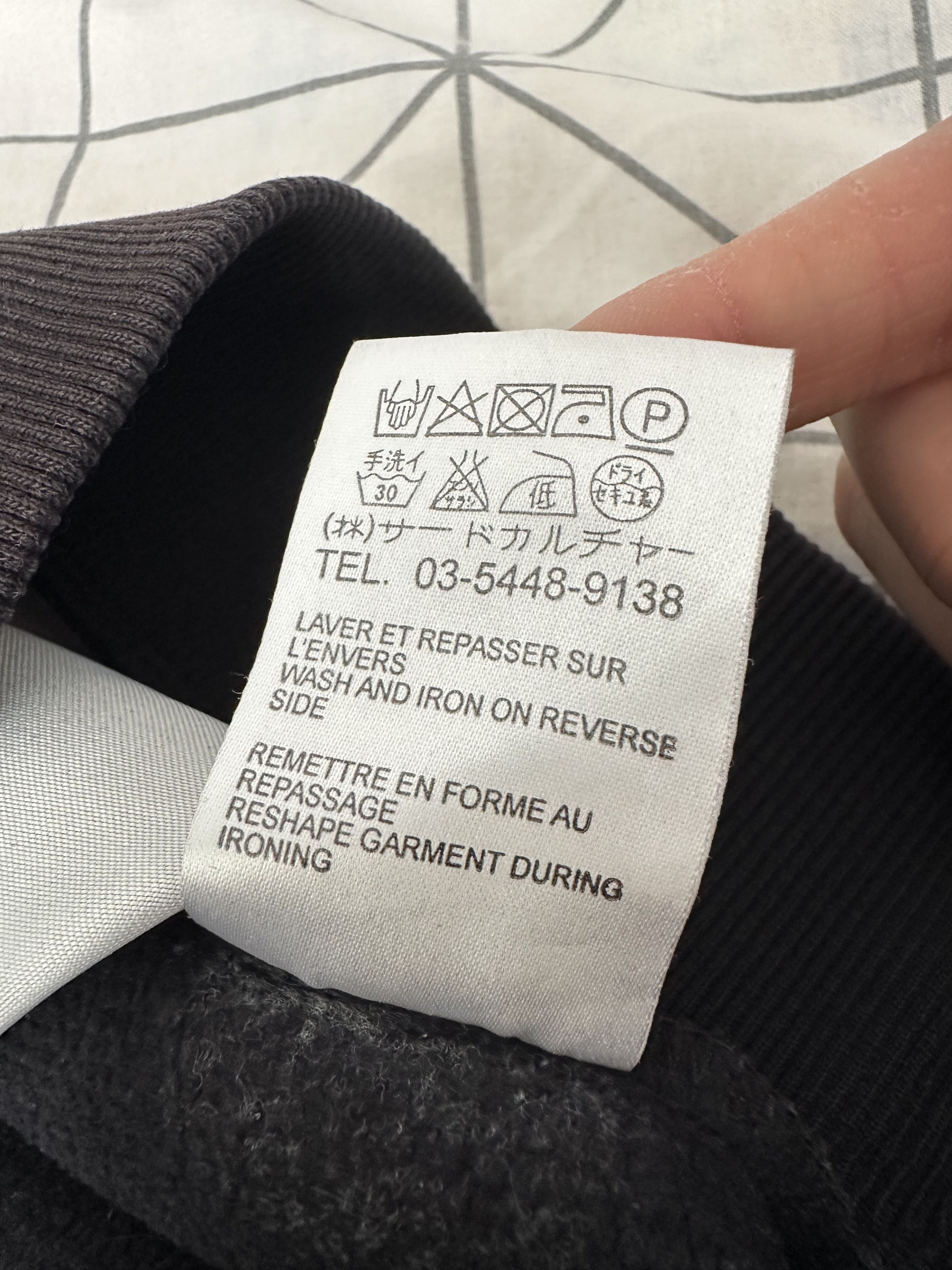 Givenchy 2013 Givenchy Silk Halo Madonna Crewneck Ricardo Tisci Size US L / EU 52-54 / 3 - 9 Thumbnail