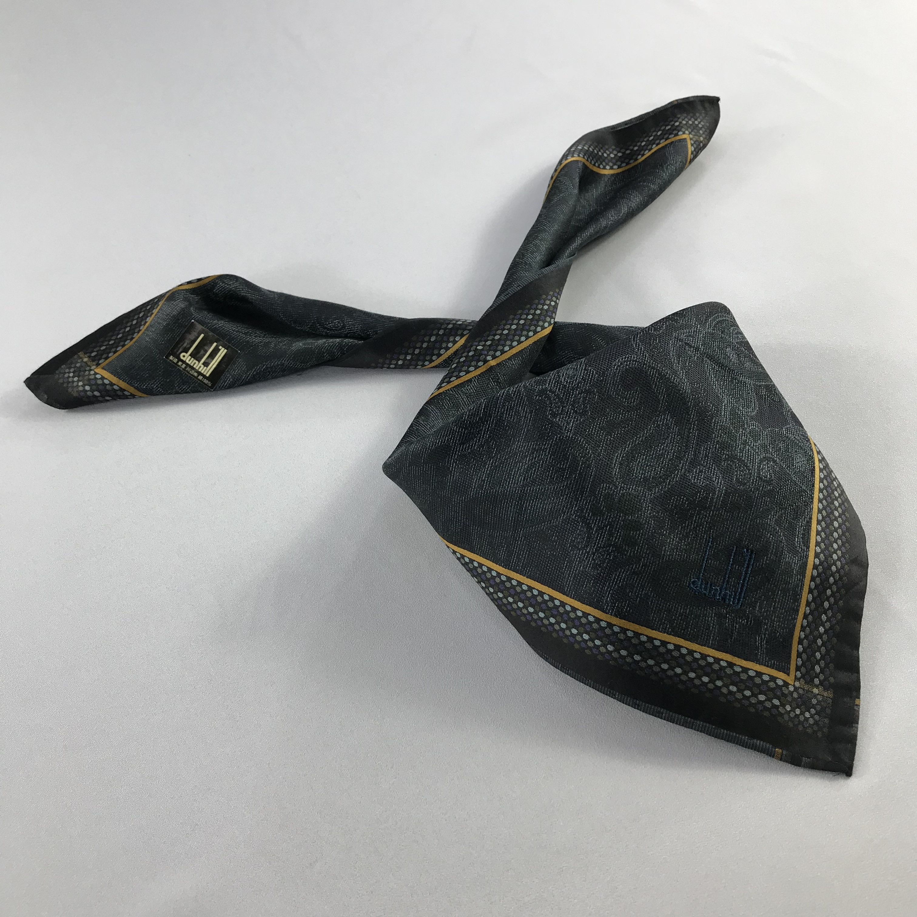 Alfred Dunhill Alfred Dunhill Handkerchief / Bandana / Neckerchief C641 Size ONE SIZE - 2 Thumbnail