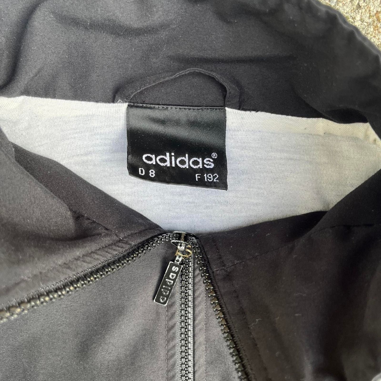 Adidas Vintage Embroidered Original Adidas Logo Fleece Jacket Size US L / EU 52-54 / 3 - 2 Thumbnail