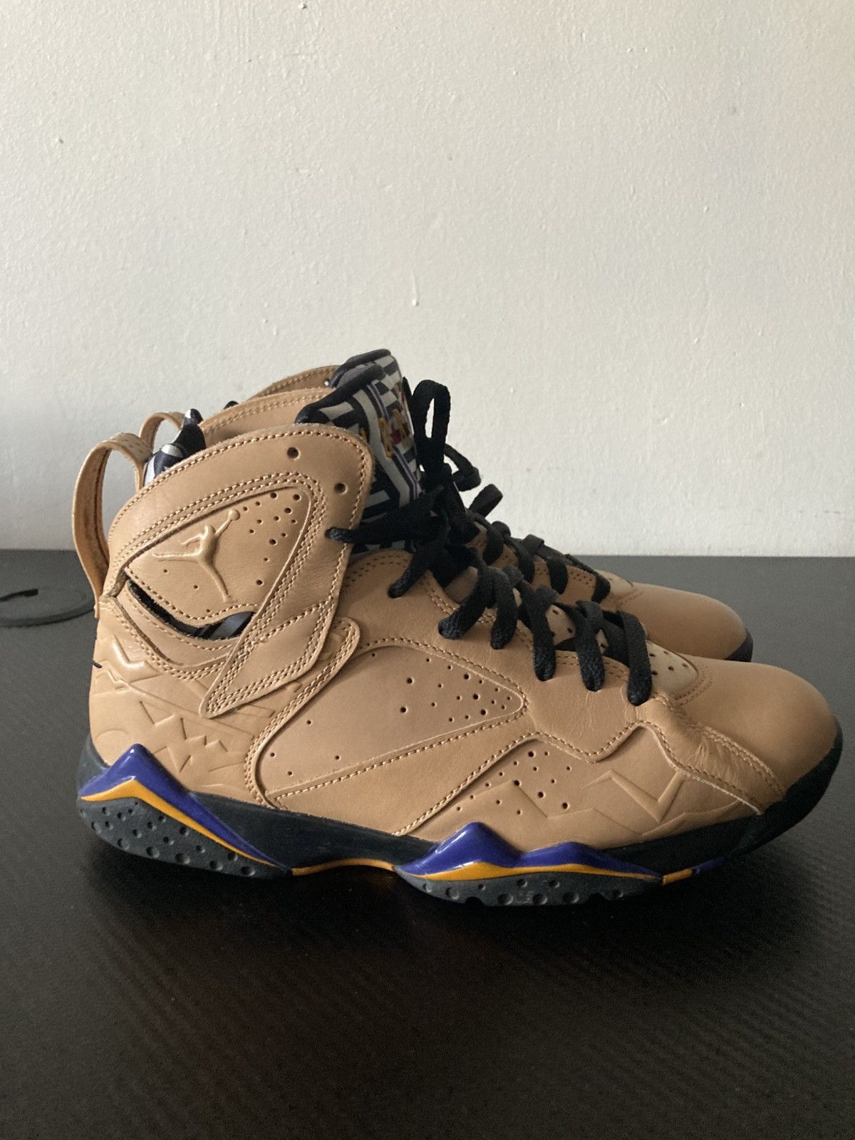 Jordan Brand Jordan Men's 7 Retro Afrobeats Vachetta Tan/Black-Taxi Size US 8.5 / EU 41-42 - 9 Thumbnail