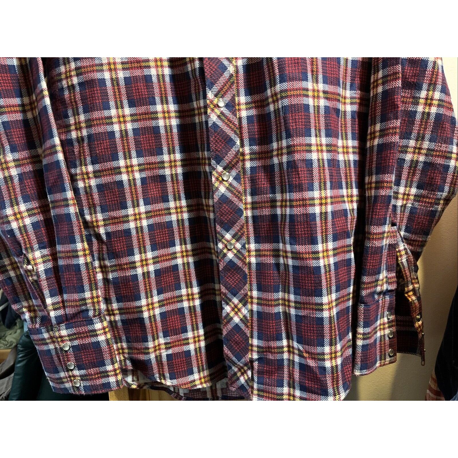 Other Bellcraft Vintage Men’s L Red Plaid LS Pearl Snap Western Size US L / EU 52-54 / 3 - 6 Thumbnail