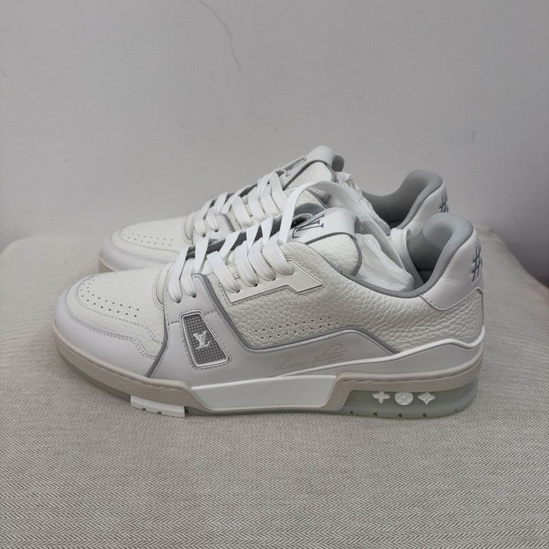 Louis Vuitton Louis Vuitton Trainer White Leather Low-Top Sneakers 0079 Size US 8.5 / EU 41-42 - 1 Thumbnail