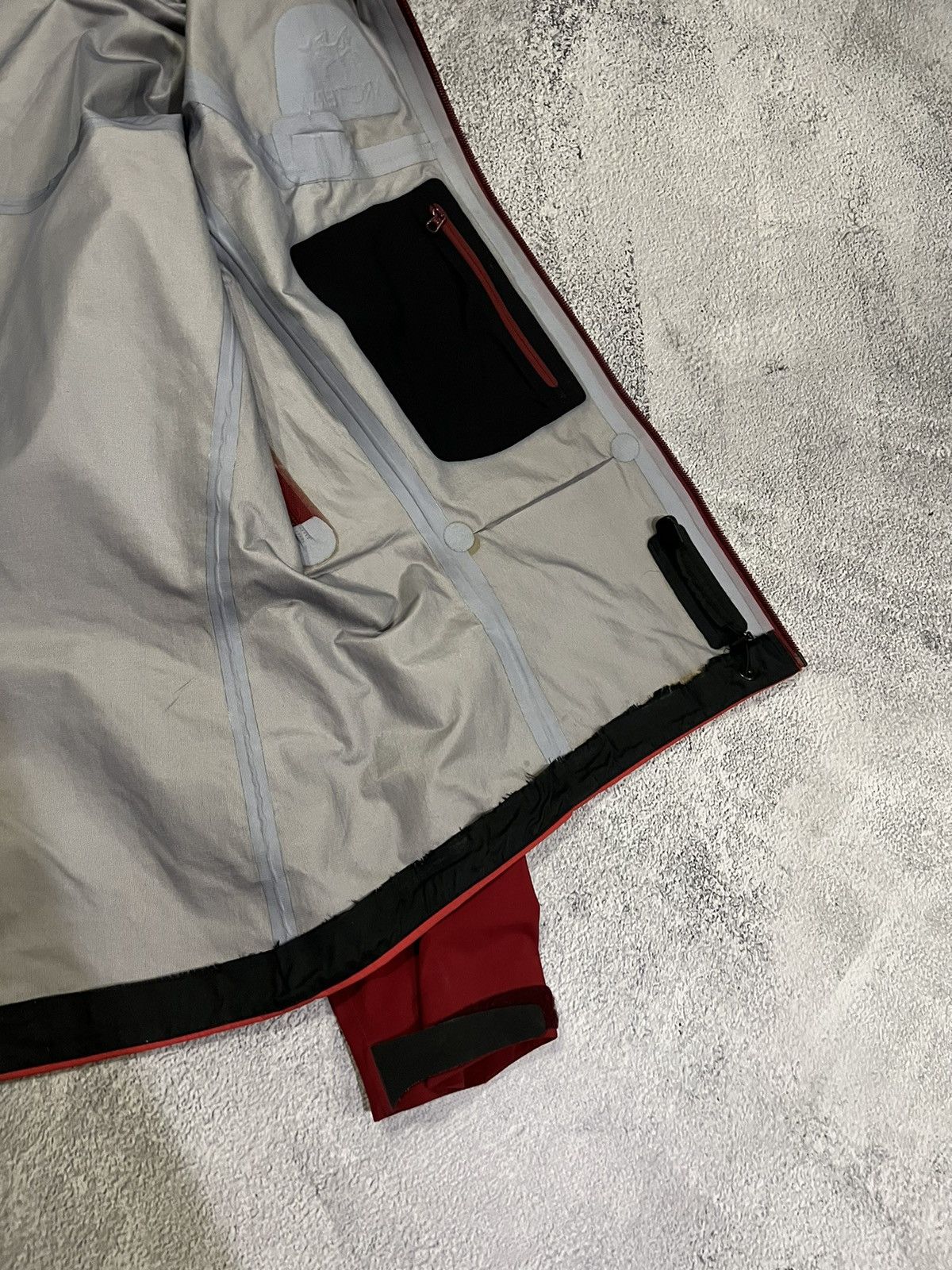 Arc'teryx Vintage Y2k Arc’teryx Gore-Tex XCR Jacket 00’s Size US S / EU 44-46 / 1 - 17 Thumbnail