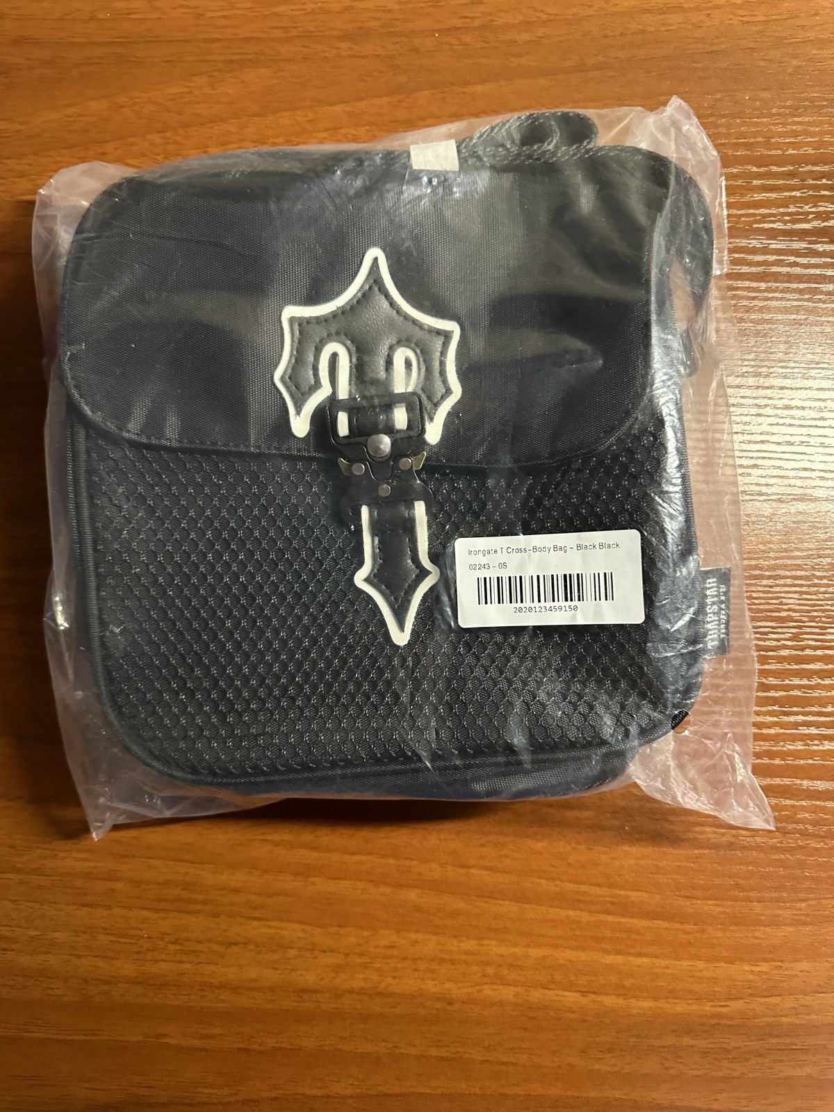 Trapstar London Trap star cross body bag black Grailed