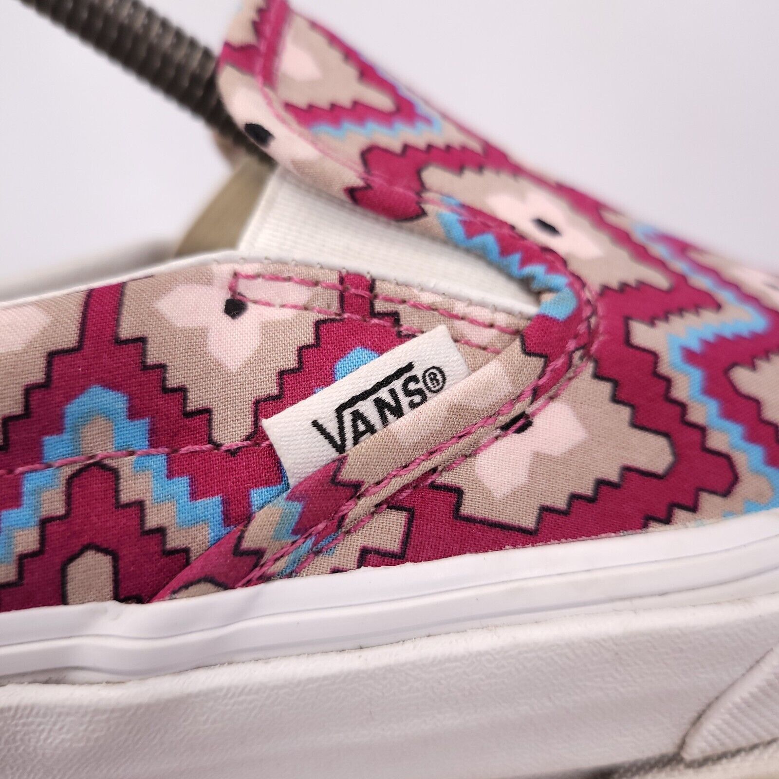 Vans Vans Off the Wall Shoe Womens Size 8 Mens 6.5 T375 Red Beige Size US 8 / IT 38 - 8 Thumbnail