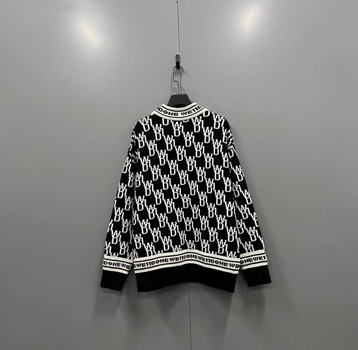 WE11DONE WE11DONE All-over Logo Jacquard Knit Sweater J41 Size US L / EU 52-54 / 3 - 2 Thumbnail