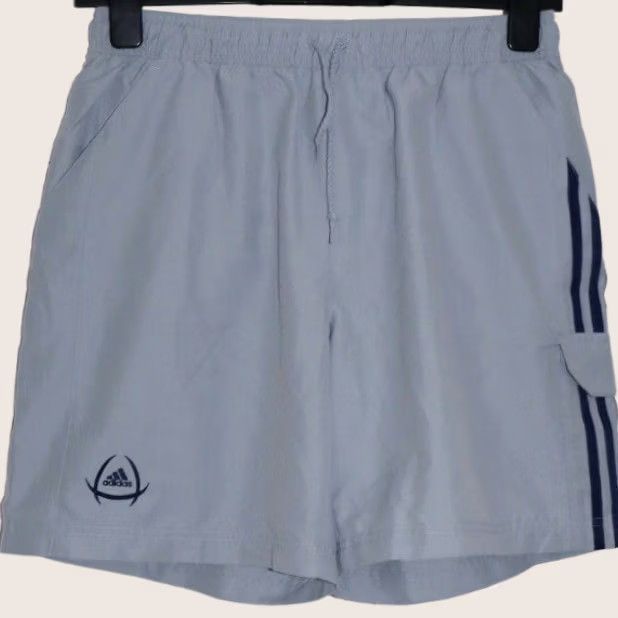Adidas VINTAGE Adidas Shorts Male S Grey Navy Casual / Swim 2004 Retro Used Size US 29 - 1 Thumbnail