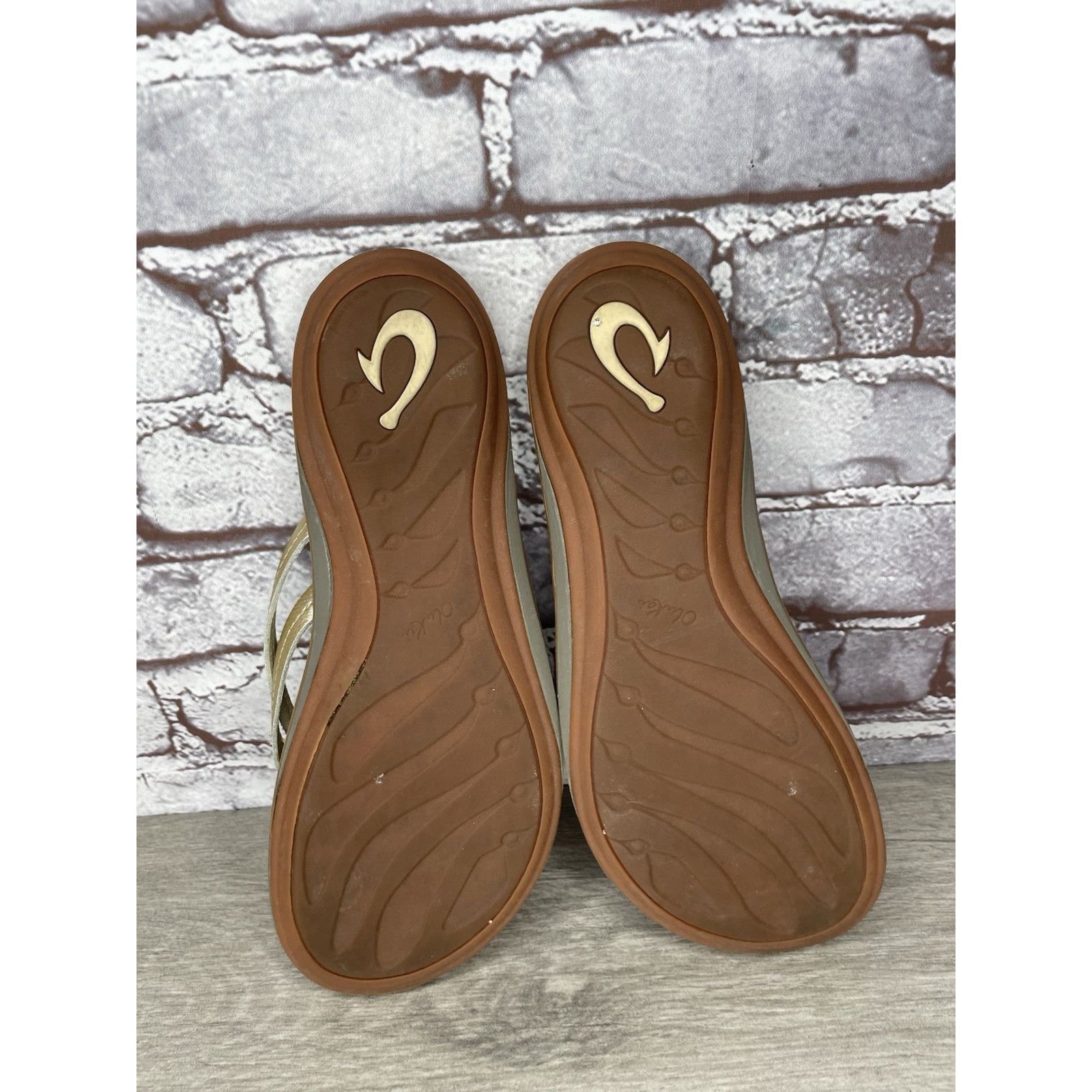 Olukai Olukai “U’i” Gold Leather Double Strap Flip Flops Sandals Wo Size US 8 / IT 38 - 19 Thumbnail
