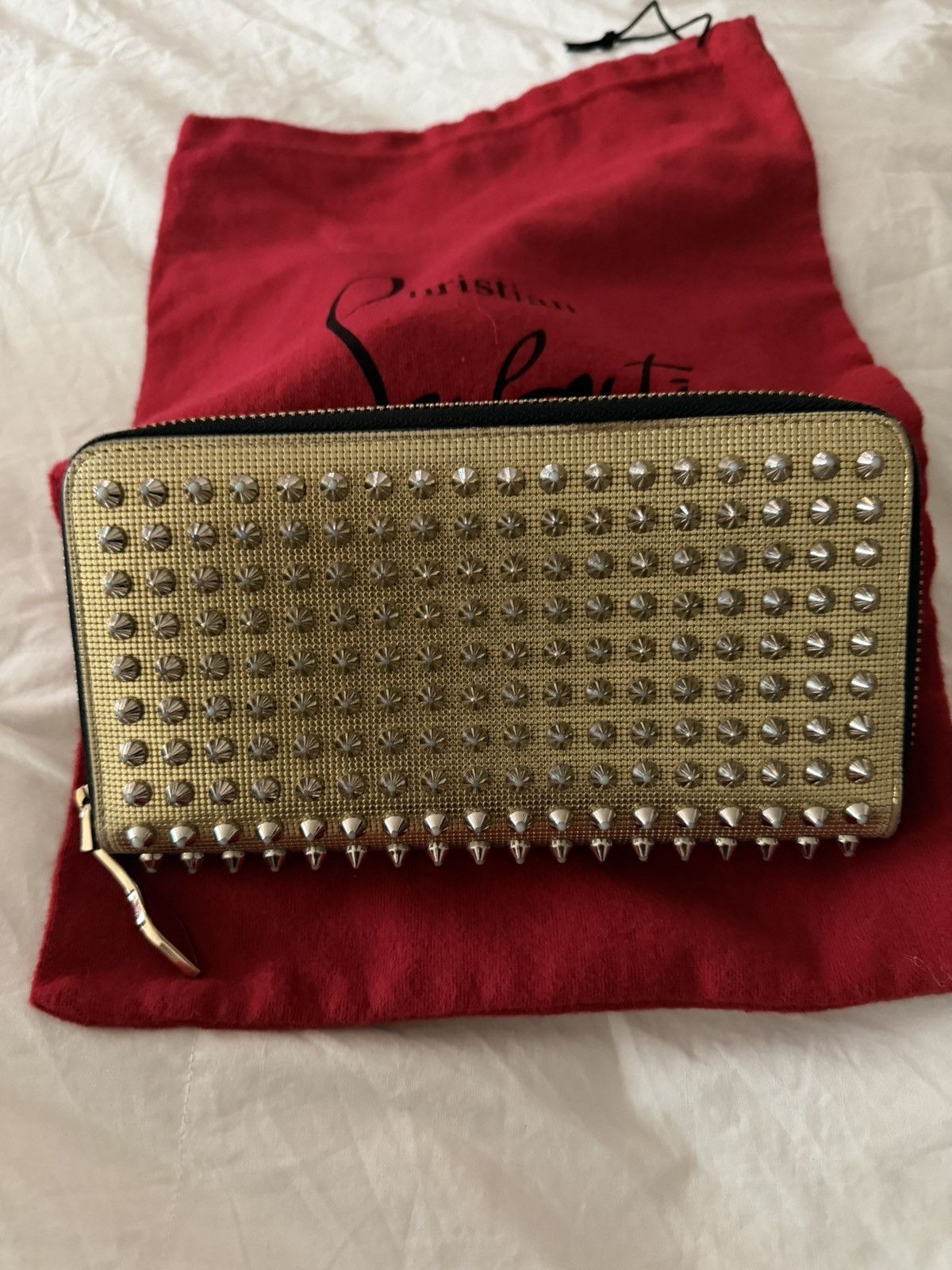 Christian Louboutin Christian Louboutin Panettone metallic gold spiked wallet Size ONE SIZE - 14 Thumbnail