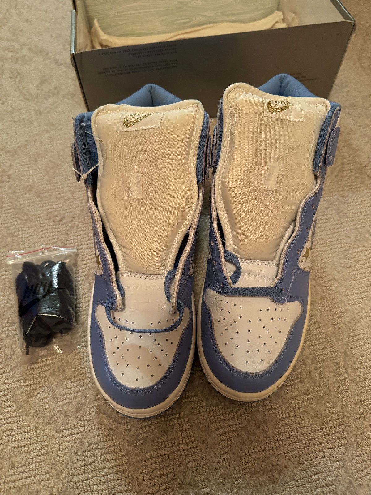 Nike Nike SB Supreme Dunk Baby Blue Size US 10 / EU 43 - 20 Thumbnail