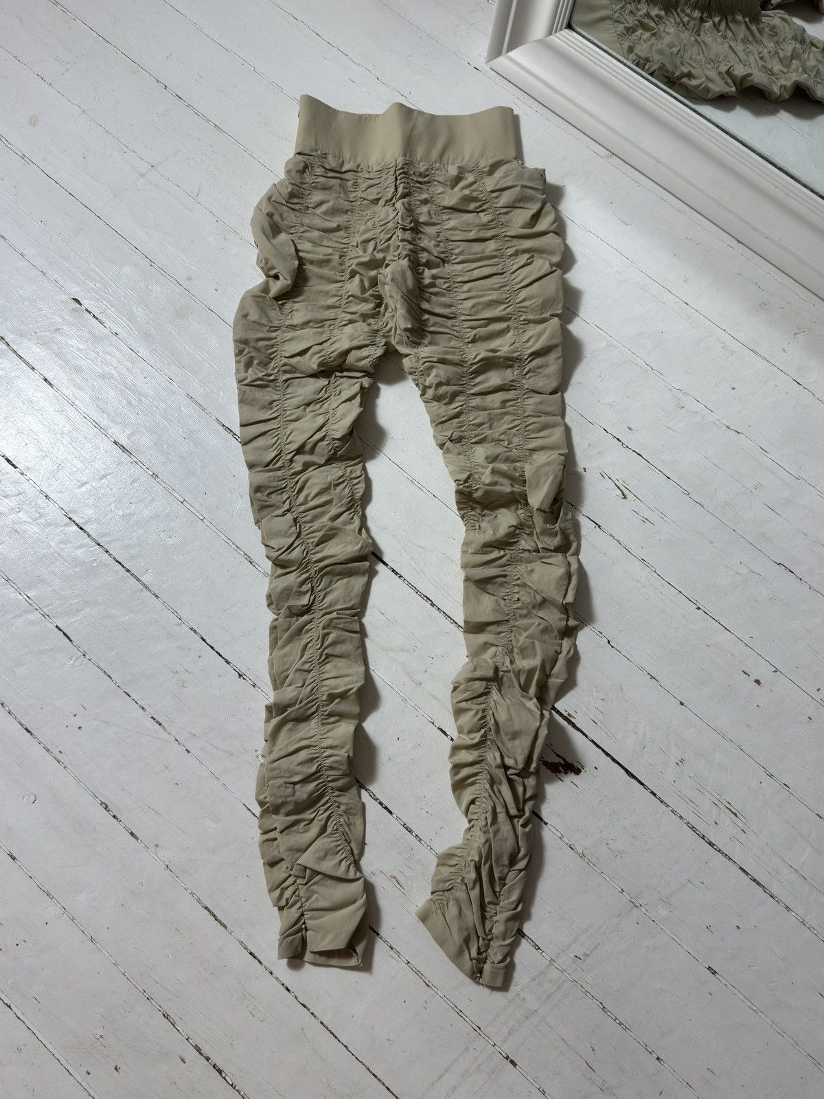Maniere De Vior VINTAGE MANIERE DE VOIR AVANT GARDE DRAPERY SKINNY PANTS Size 28" / US 6 / IT 42 - 8 Thumbnail