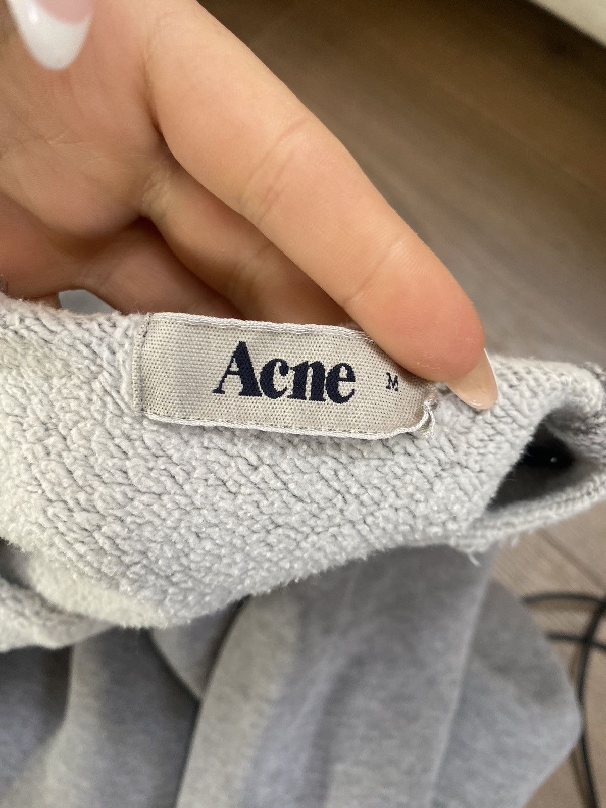 Acne Studios Acne Studios Grey Embellished Sweatshirt (Size M) Size M / US 6-8 / IT 42-44 - 4 Thumbnail