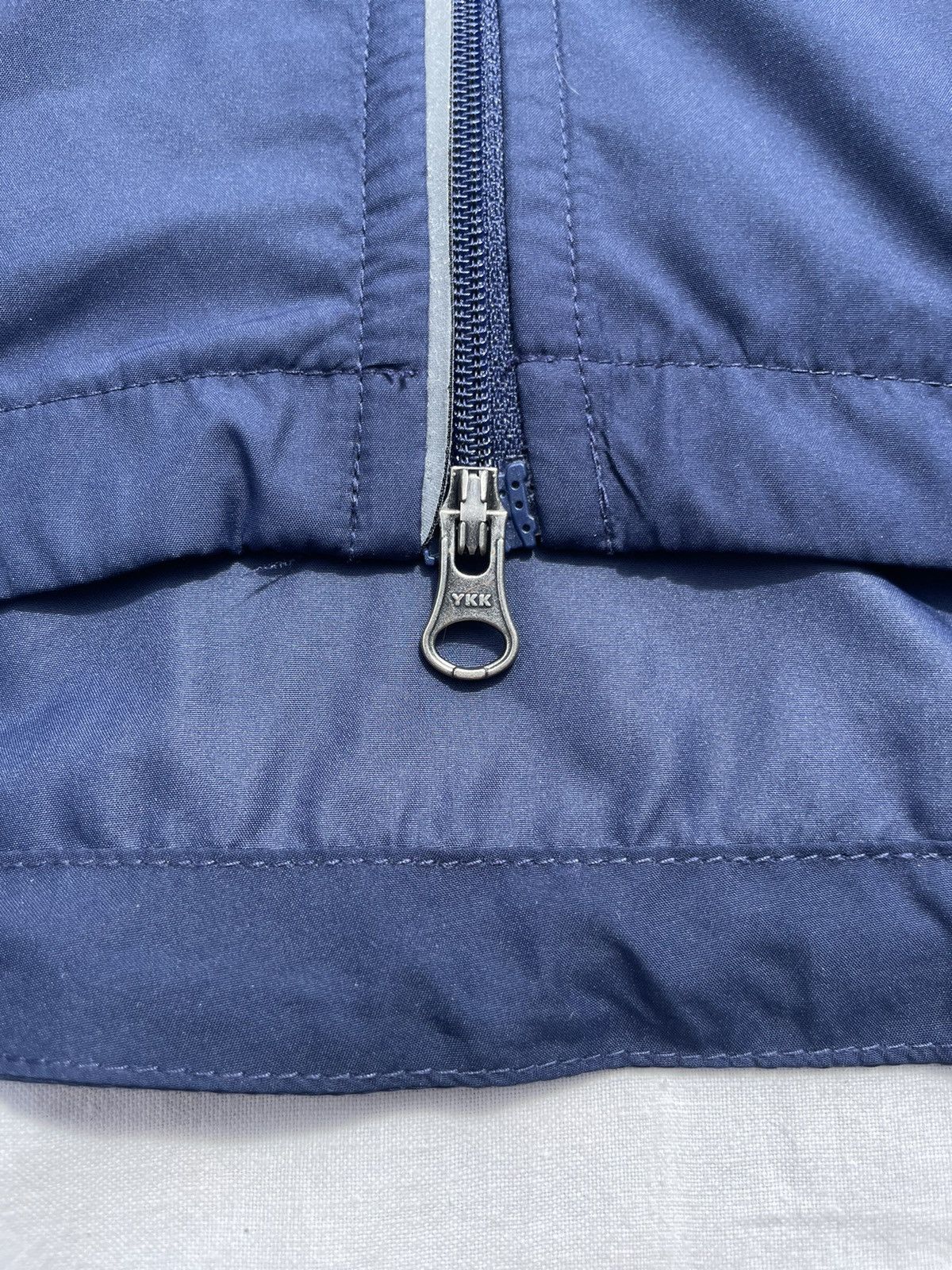 Nike Nike NAVY Light Jacket Size US XXL / EU 58 / 5 - 9 Thumbnail