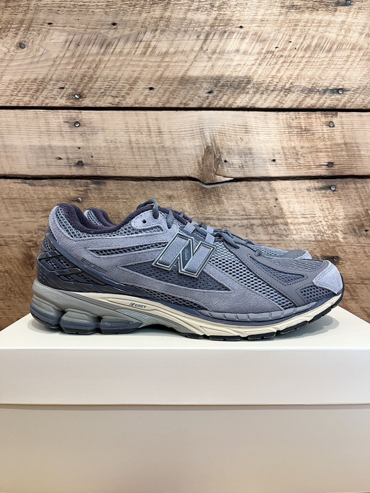 New Balance x AURALEE 1906R Flint Stone M1906RAL