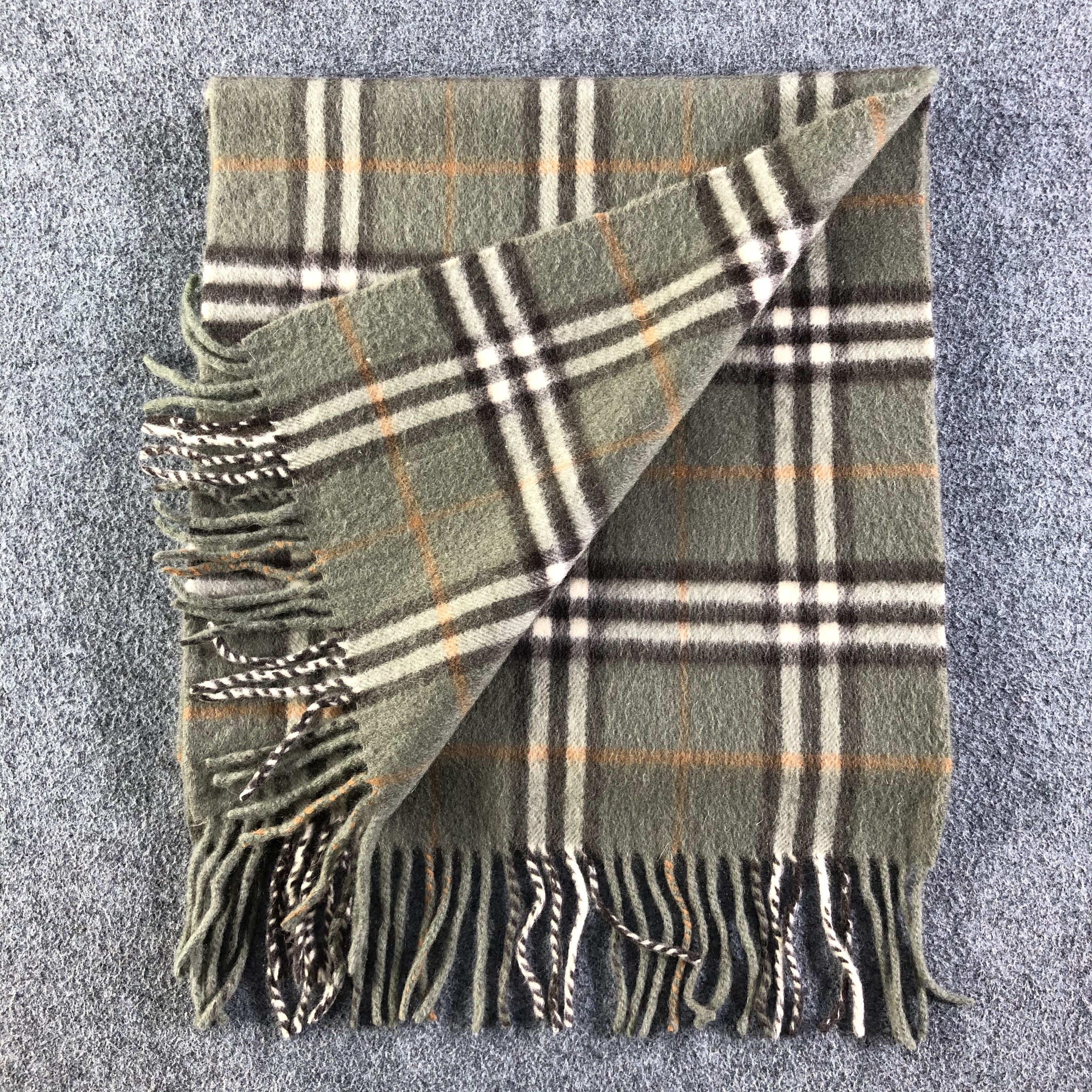 Burberry Burberrys Pure Cashmere Scarf / Muffler / Neckwear Size ONE SIZE - 5 Thumbnail