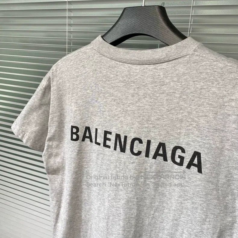 Balenciaga Balenciaga Short-sleeve T-shirt with front and back letter Size US M / EU 48-50 / 2 - 4 Thumbnail