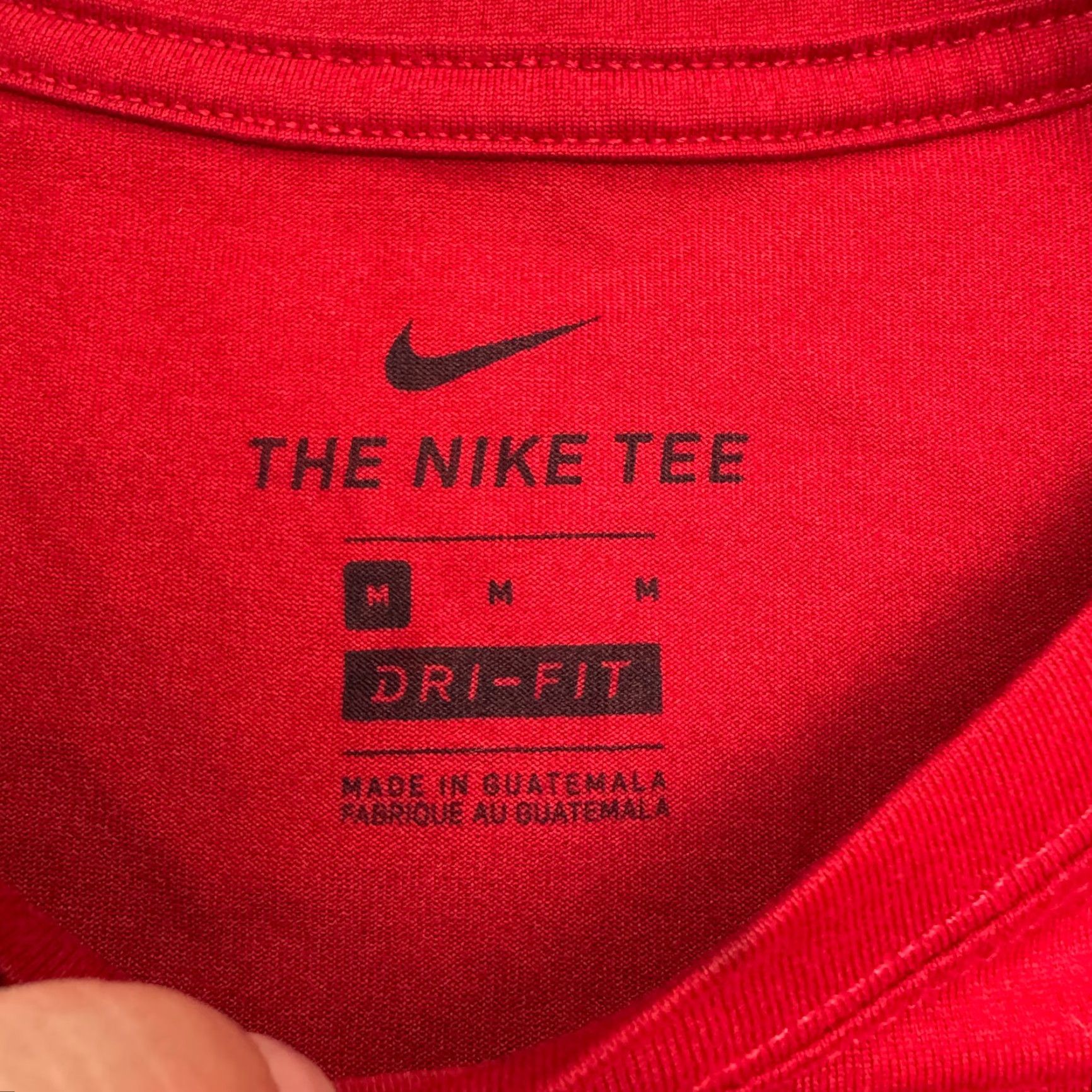 Nike Nike Dri-FIT Tee Shirt Adult Medium Red Short Sleeve Crew Neck T-Shirt Nike Brand Activewear Mens Regular Size M Red Short Sleeve Sports Athleisure Size US M / EU 48-50 / 2 - 7 Thumbnail