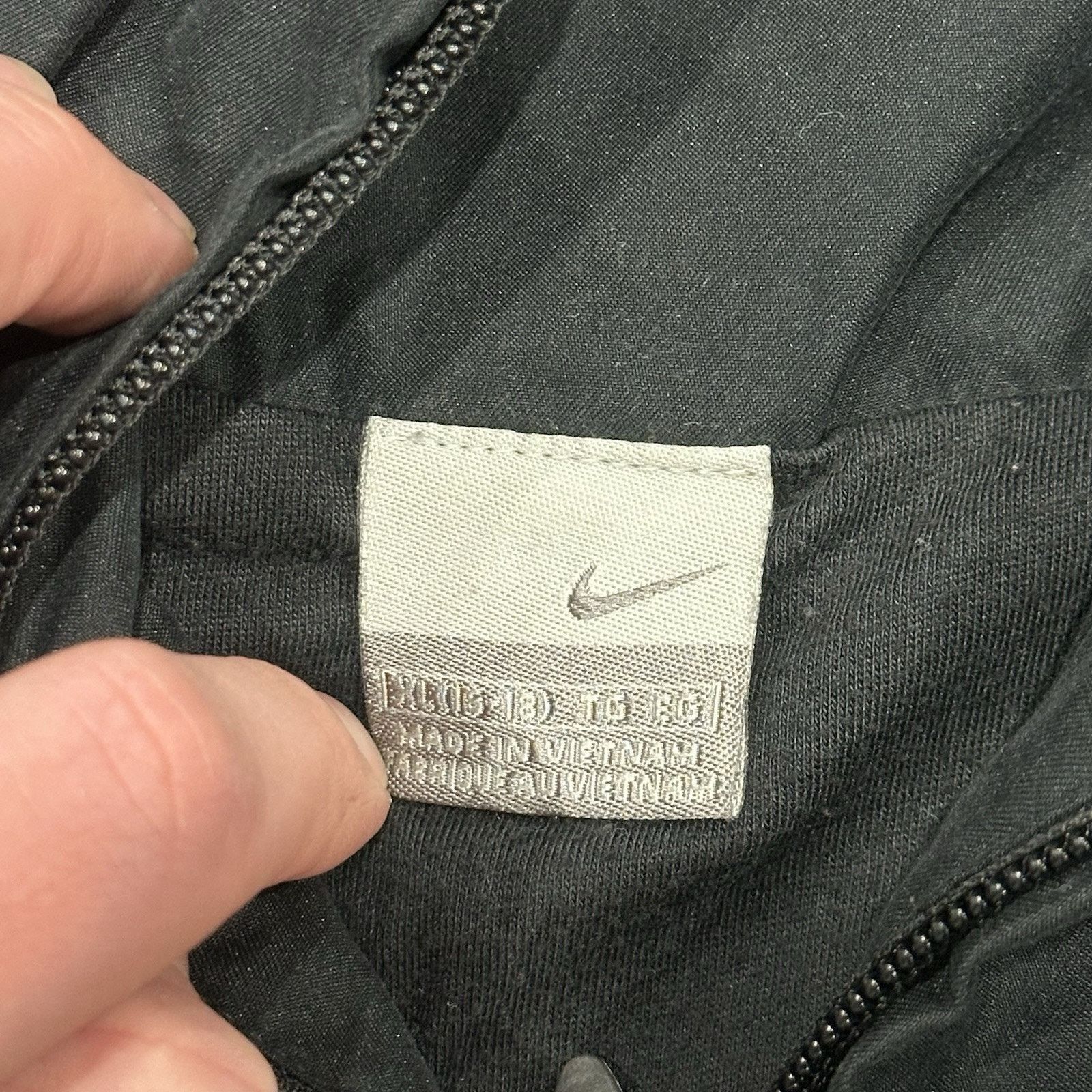 Nike Y2K Nike Jacket Mens XL Nylon Long Sleeve Miniature Swoosh Size US XL / EU 56 / 4 - 5 Thumbnail