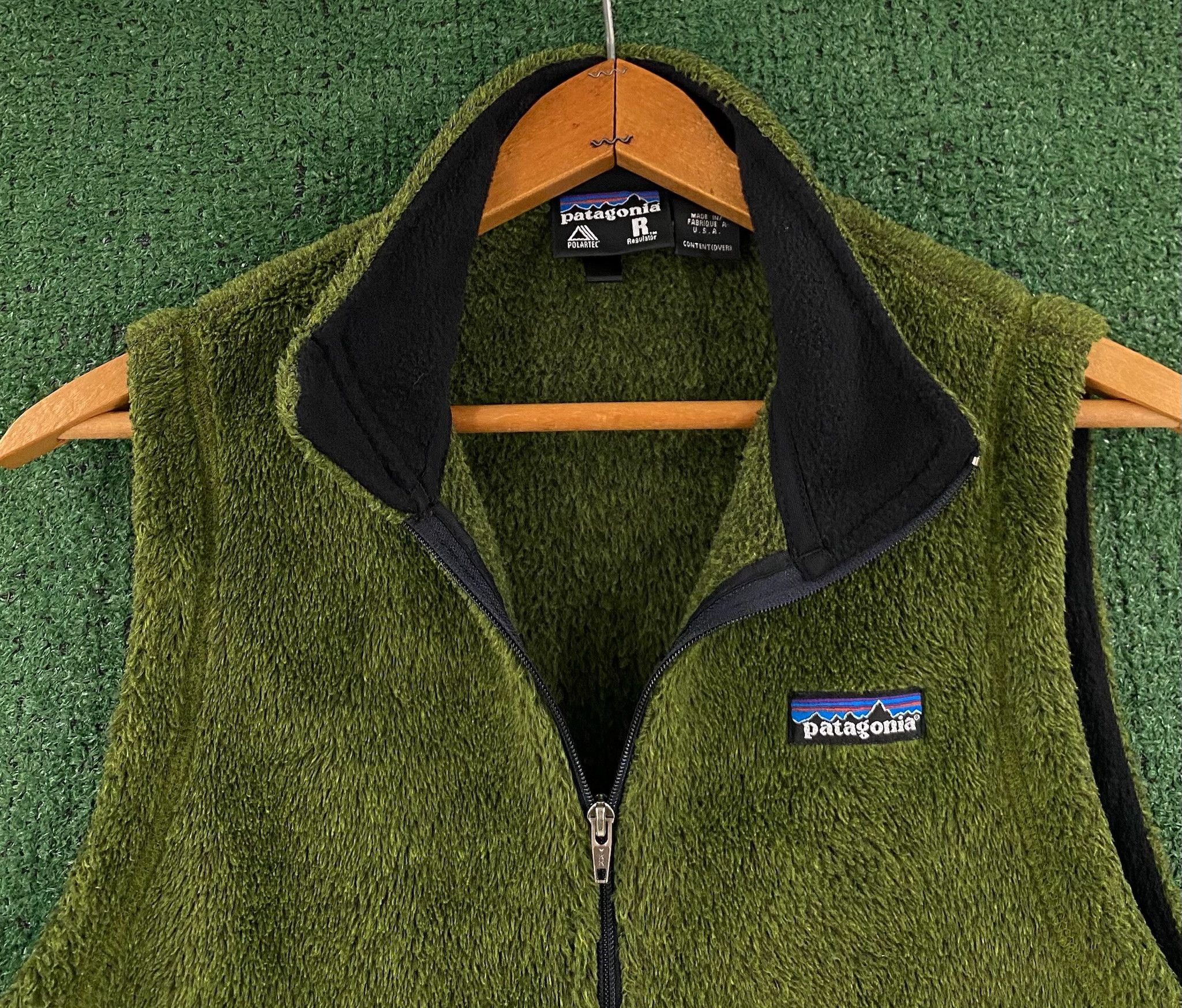 Patagonia 90’s Patagonia Regulator Polartec Fleece Green Vest XS Size XS / US 0-2 / IT 36-38 - 2 Thumbnail