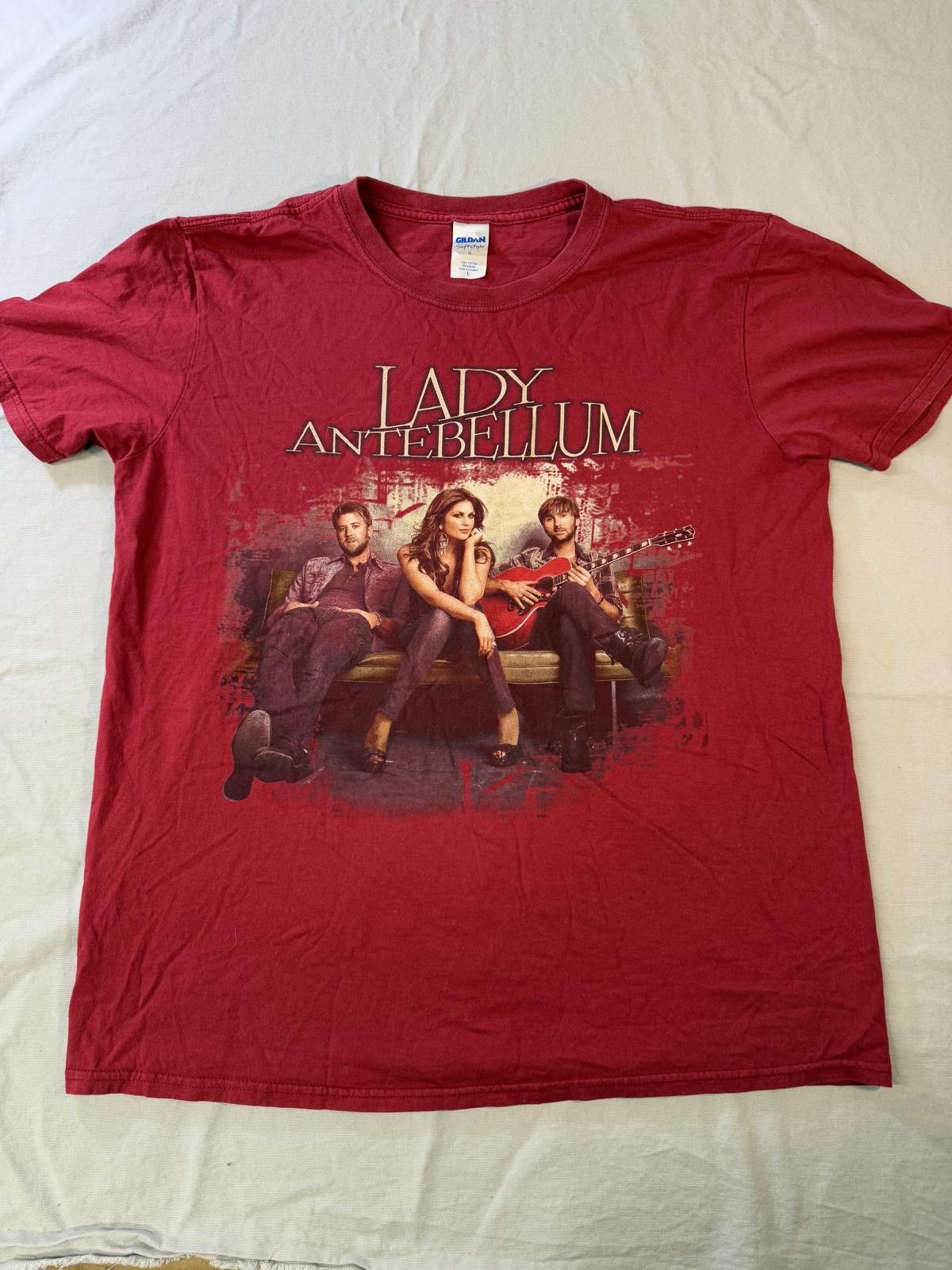 Gildan Lady Antebellum T-shirt Own the Night Tour 2011 Tee - L Size US L / EU 52-54 / 3 - 1 Thumbnail