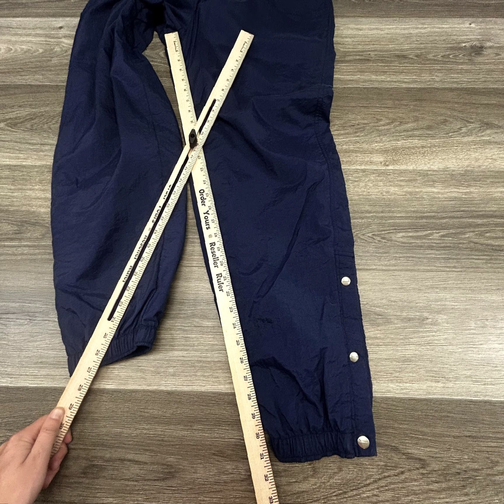 Nike VINTAGE Nike Track Pants Mens L Navy Tearaway Snap Button Nylon Lined 90s Size US 33 - 7 Thumbnail