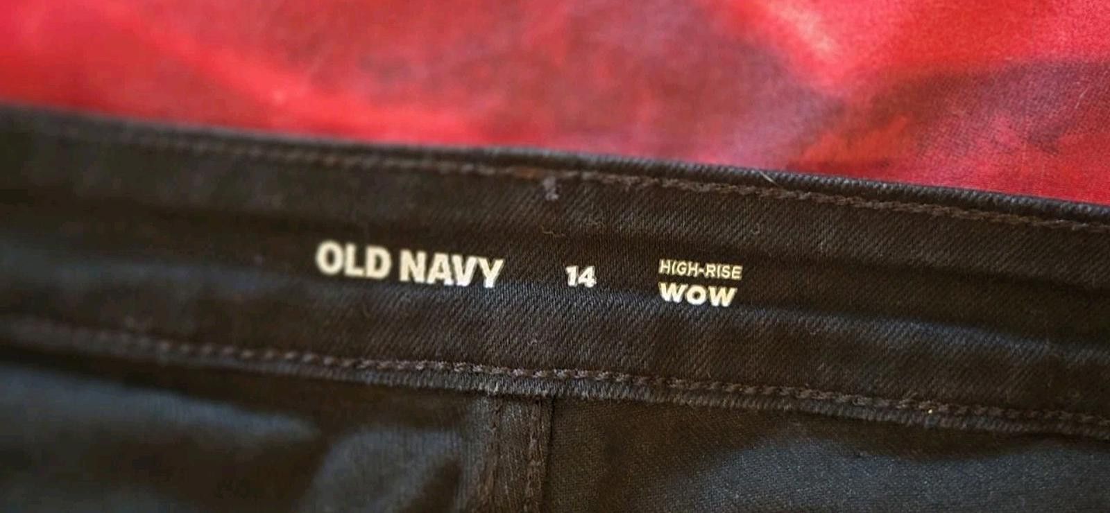 Old Navy Old Navy Womens High Rise Wow HR Short Black Jack Jean Short Size 36" / US 14 / IT 50 - 5 Thumbnail
