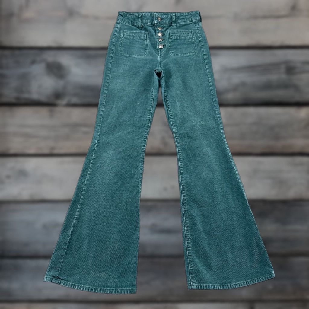 American Eagle Outfitters American Eagle Outfitters Pants Womens 2 Green Corduroy Super Hi Rise Flare Stretch Cotton Modern Retro 30 Inseam Buttons Pockets Casual Size 26" / US 2 / IT 38 - 1 Thumbnail