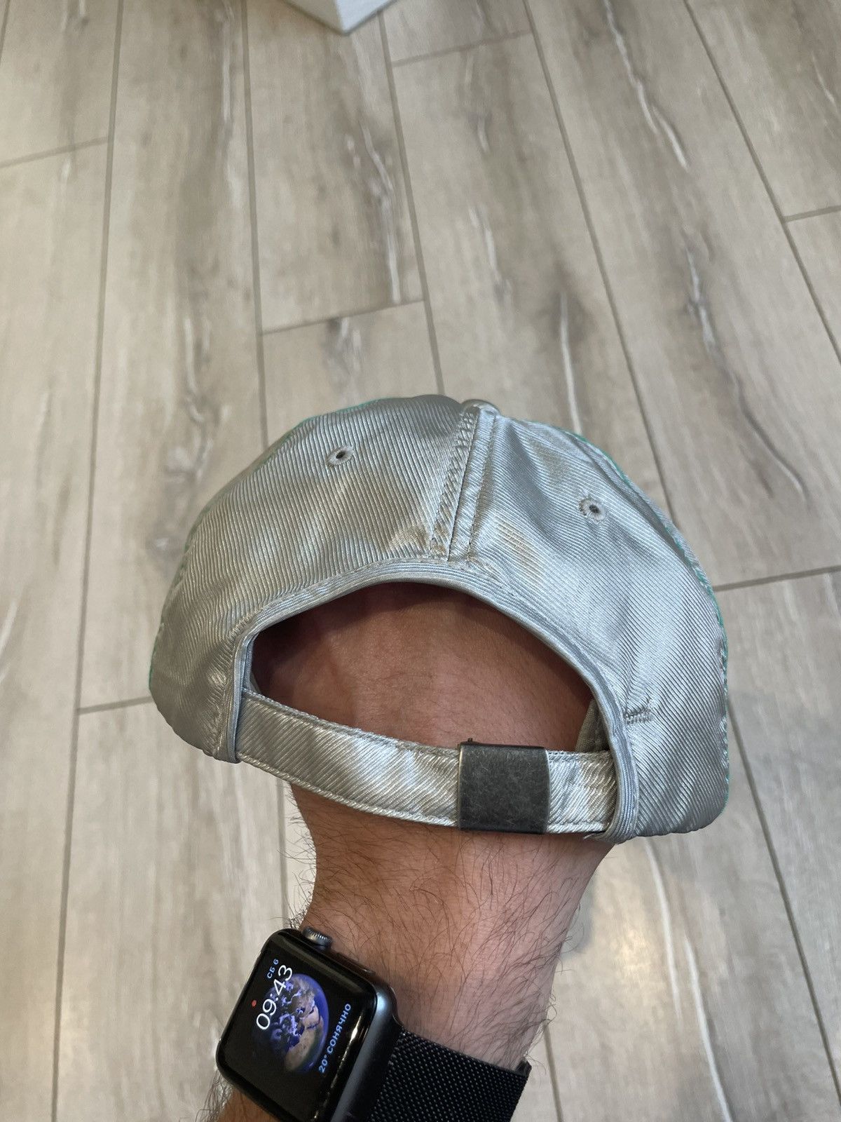 Mercedes-Benz × Puma AMG Petronas F1 MERCEDES BENZ x PUMA RARE RACING SILVER CAP Size ONE SIZE - 4 Thumbnail