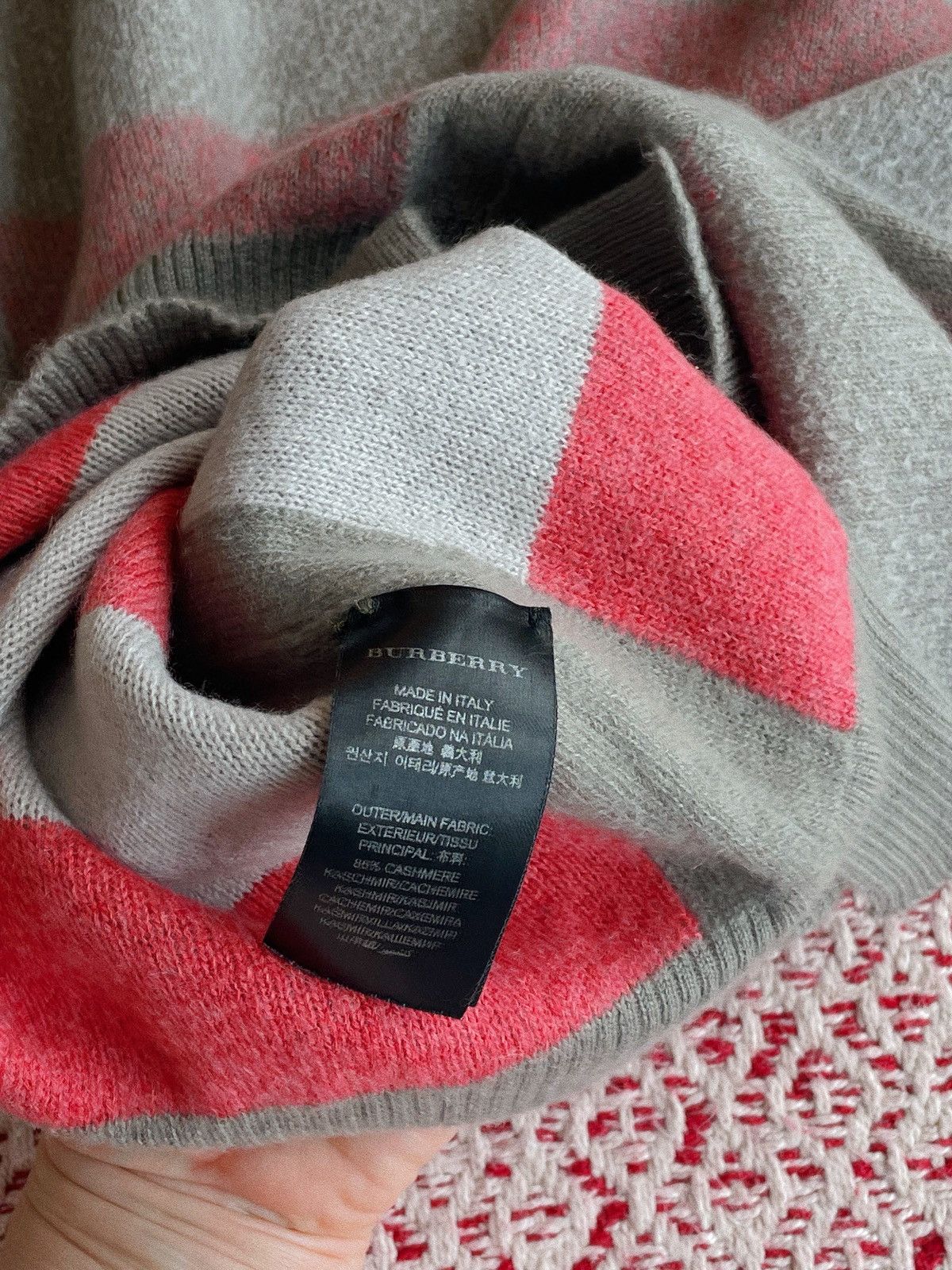 Burberry Prorsum Burberry Prorsum Pink & Grey Cashmere Sweater Size XS / US 0-2 / IT 36-38 - 15 Thumbnail