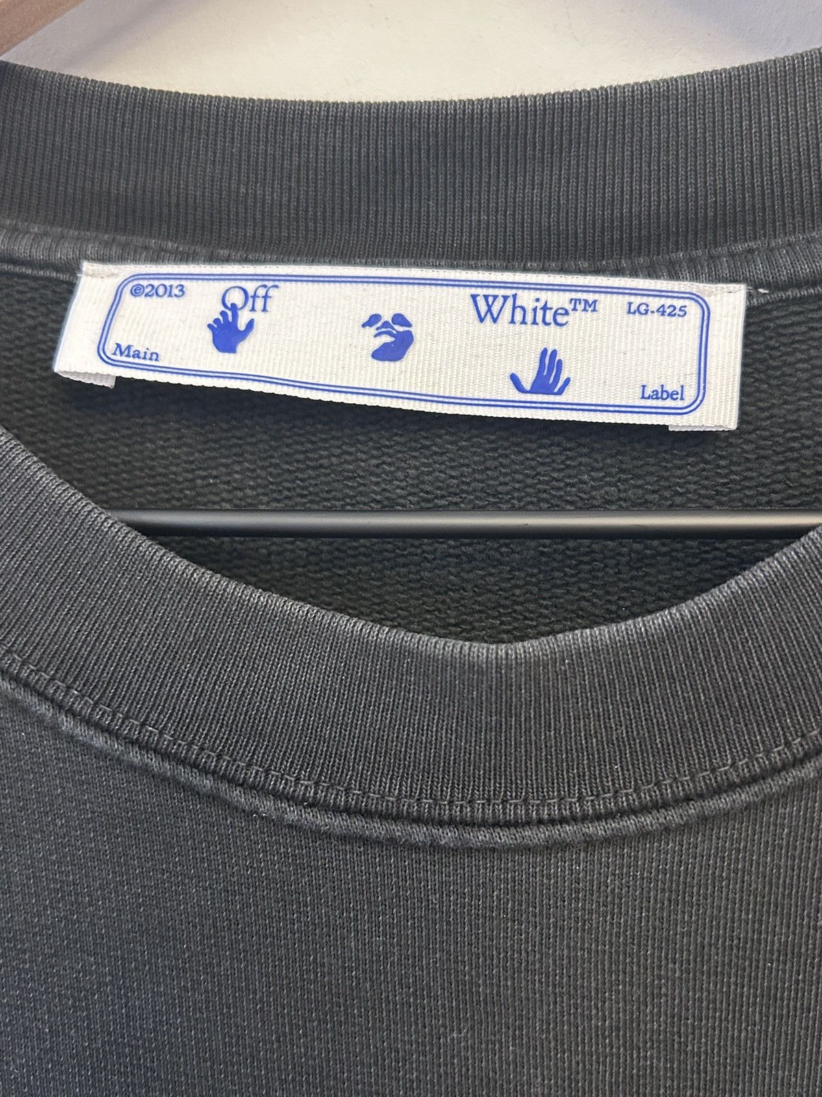 Off-White Virgil Abloh Off-White ICA Vintage Arrow Slim Sweatshirt Xl Size US XL / EU 56 / 4 - 9 Thumbnail