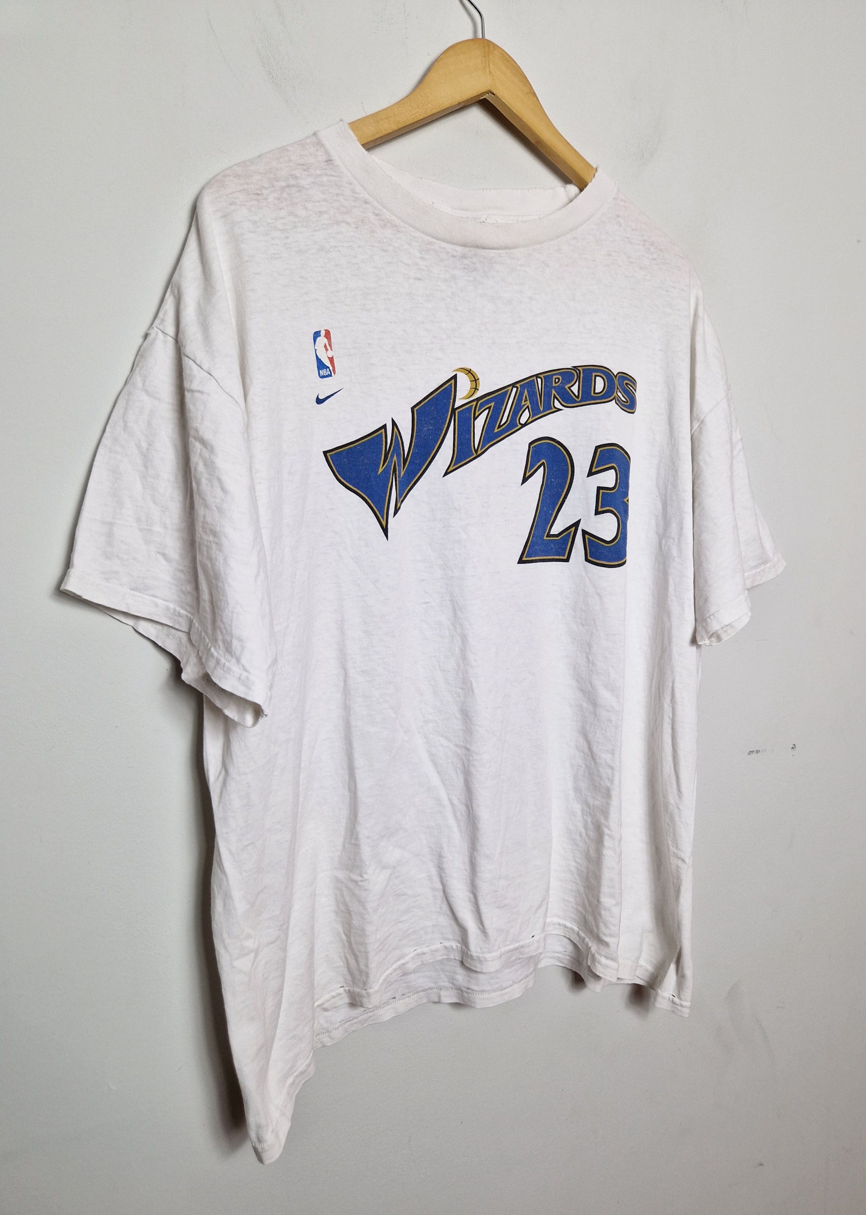 Jordan Brand Nike Wizards Michael Jordan 23 vintage 90s t-shirt Size US L / EU 52-54 / 3 - 4 Thumbnail