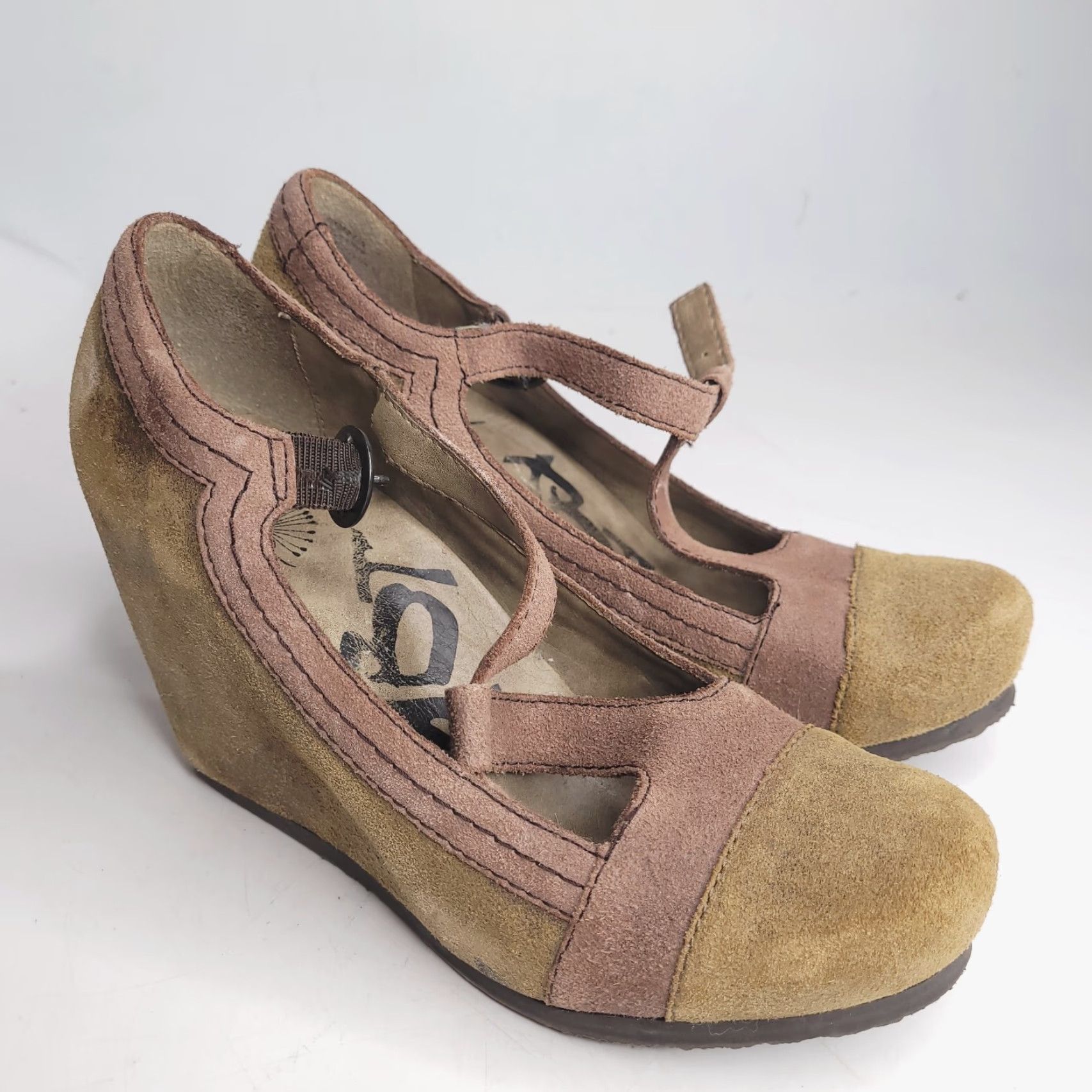Vintage OTBT Reform Sandal Wedge Suede Size 6.5 Brown Buckle Ankle Strap Woman M Heel Wedge Model Reform Size US 7 / IT 37 - 2 Thumbnail