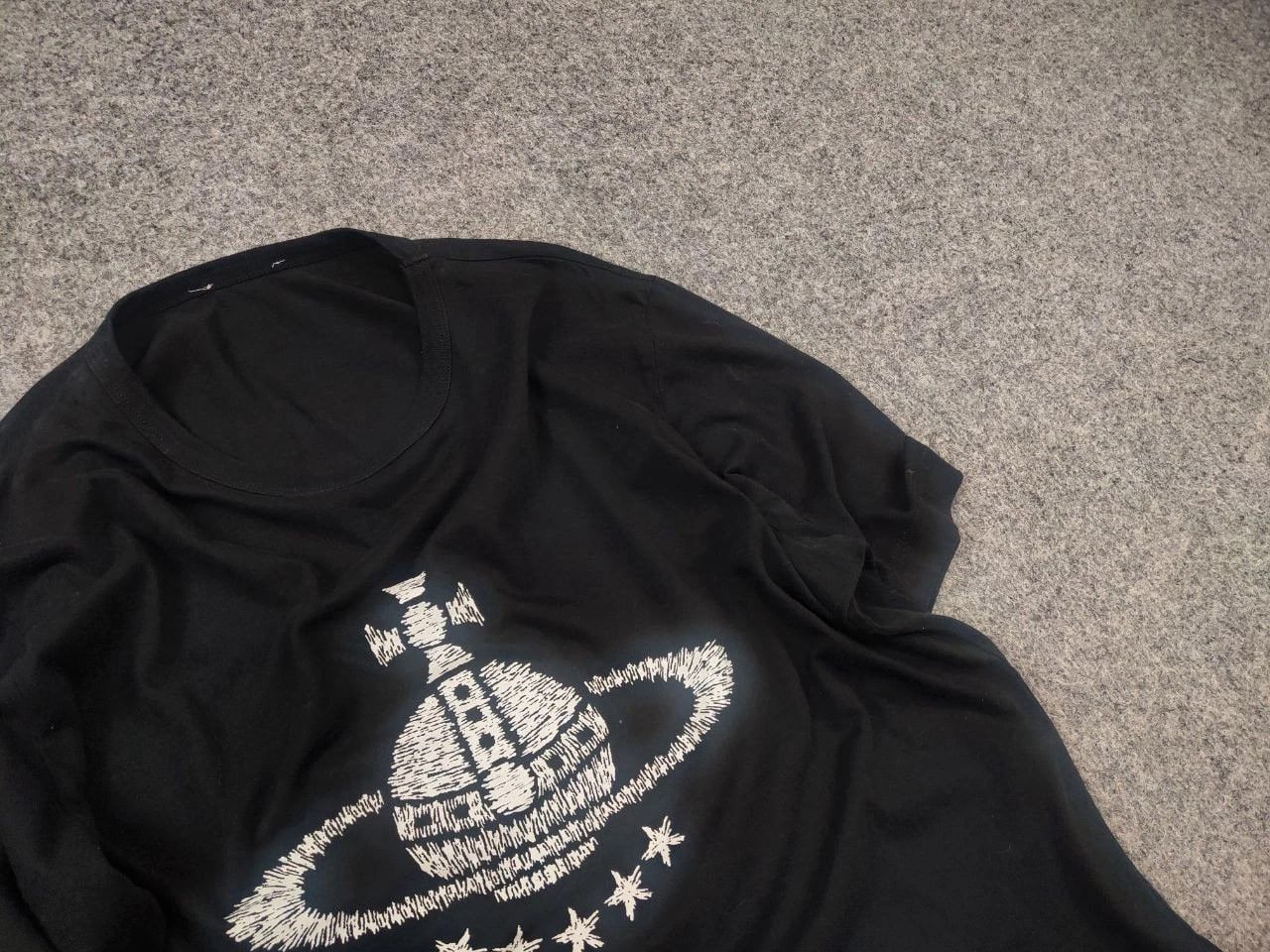 Vintage Vivienne Westwood Authentic Orb BIg Logo Black Mens T-Shirt Size US M / EU 48-50 / 2 - 6 Thumbnail