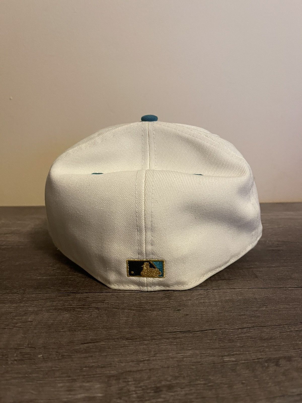 New Era 7 1/2 Arizona Diamondbacks “Tropic” Fitted Size ONE SIZE - 3 Thumbnail