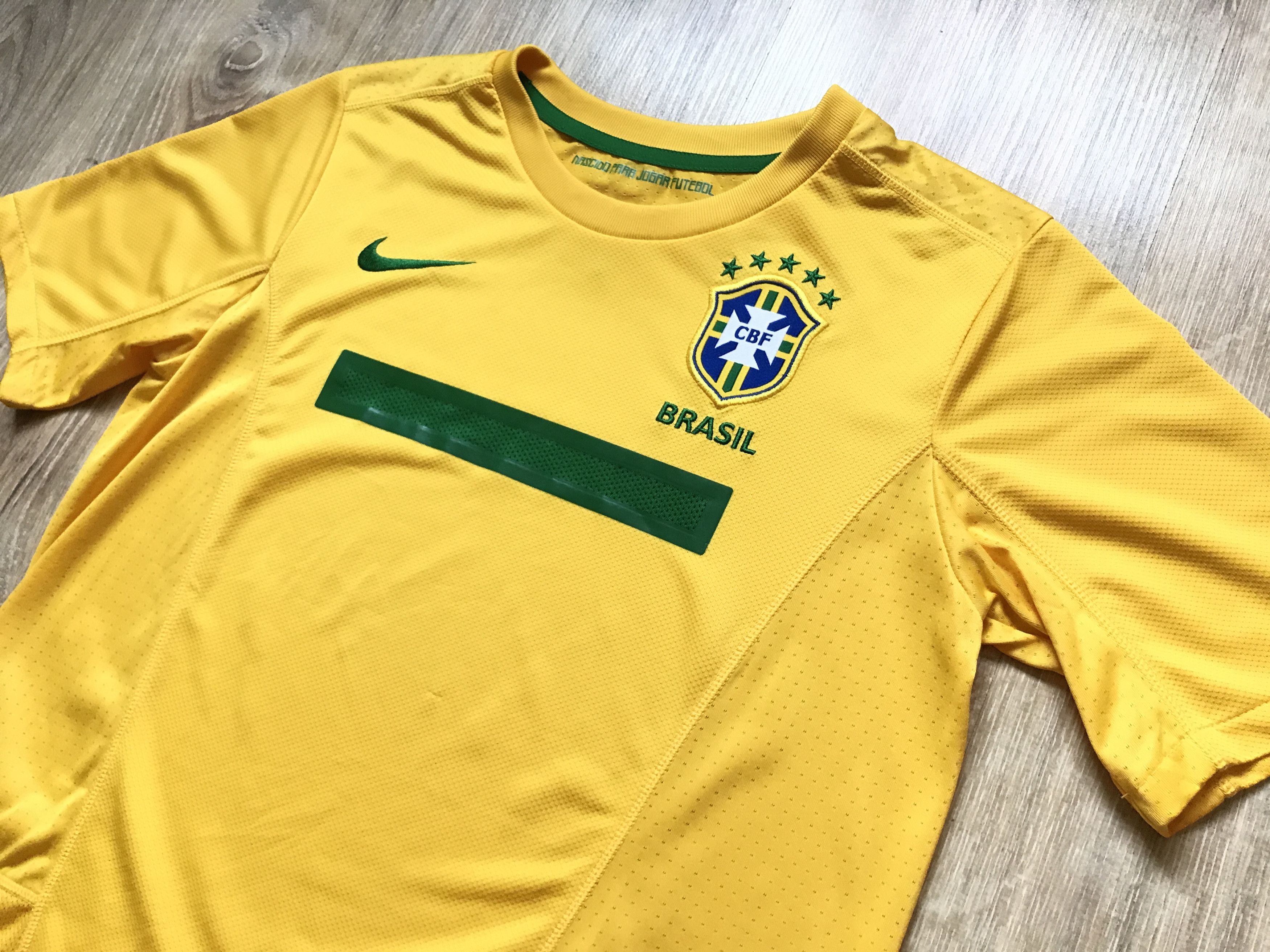 Nike × Vintage Vintage Nike Brazil Football Youth Shirt 2011 Size US XXS / EU 40 - 3 Thumbnail