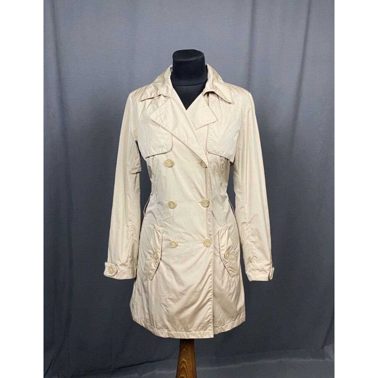 Herno MINT! Herno Women's Beige Double Breasted Trench Coat Size S Size M / US 6-8 / IT 42-44 - 1 Thumbnail