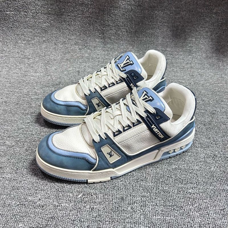 Louis Vuitton Louis Vuitton Blue and White Low-Top Trainers 0089 Size US 8.5 / EU 41-42 - 1 Thumbnail