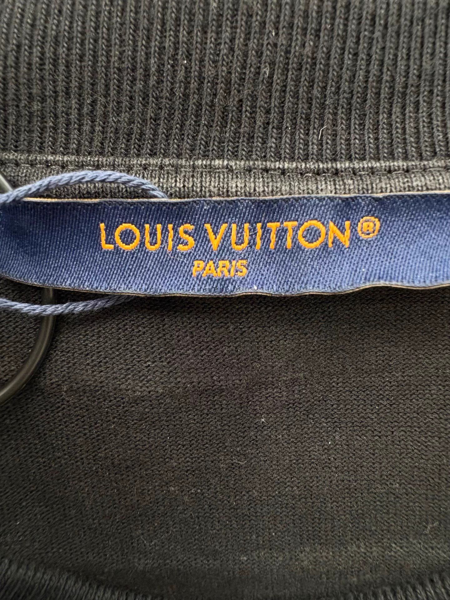Louis Vuitton LV SS24 beaded logo crew short sleeve tee black XL Size US XL / EU 56 / 4 - 3 Thumbnail