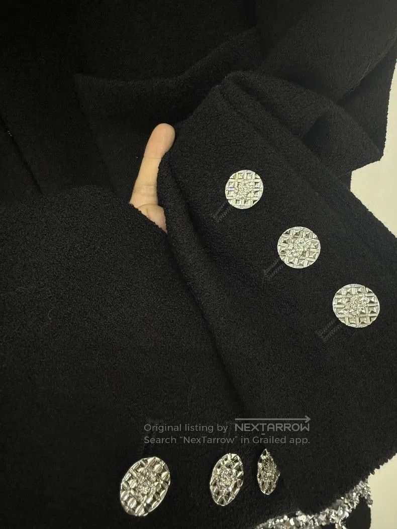 Chanel Chanel 22A Black Silver Sequin Coat . Size M / US 6-8 / IT 42-44 - 4 Thumbnail