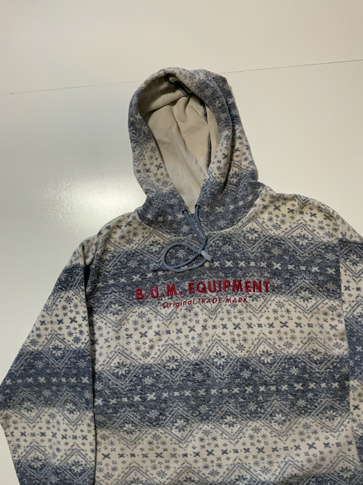 B.U.M Equipment × Vintage Vintage 90s B.U.M. Equipment Snowflake Fair Isle Hoodie Size US M / EU 48-50 / 2 - 3 Thumbnail