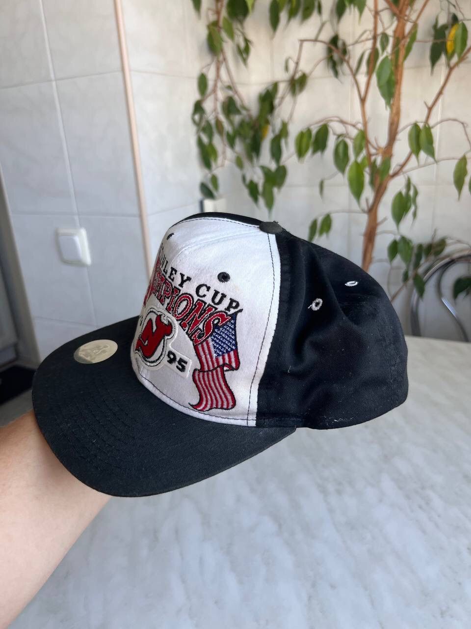 NHL × Starter × Vintage Vintage 1995 New Jersey Devils Stanley Cup Hat Size ONE SIZE - 16 Thumbnail