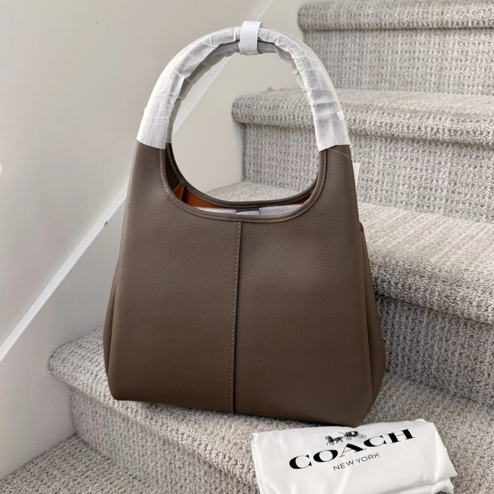 Coach COACH Lana Large Leather Shoulder Handle Bag Dark Stone Gray Size ONE SIZE - 10 Thumbnail