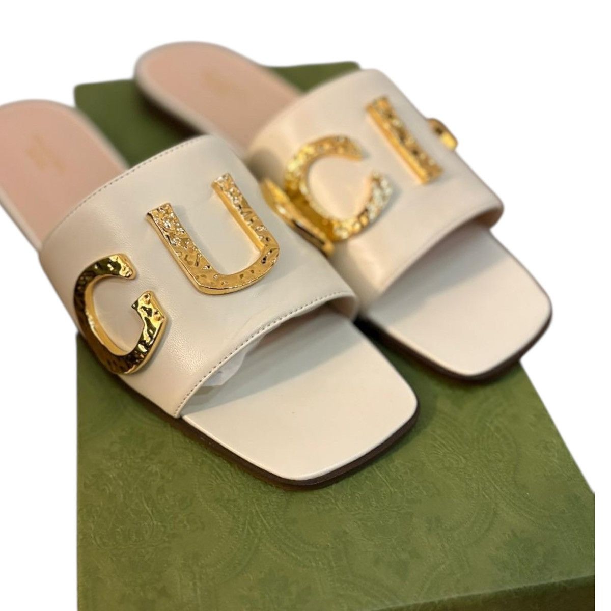 Gucci Gucci Cara samdals sise EU 38 Size US 8 / IT 38 - 1 Thumbnail