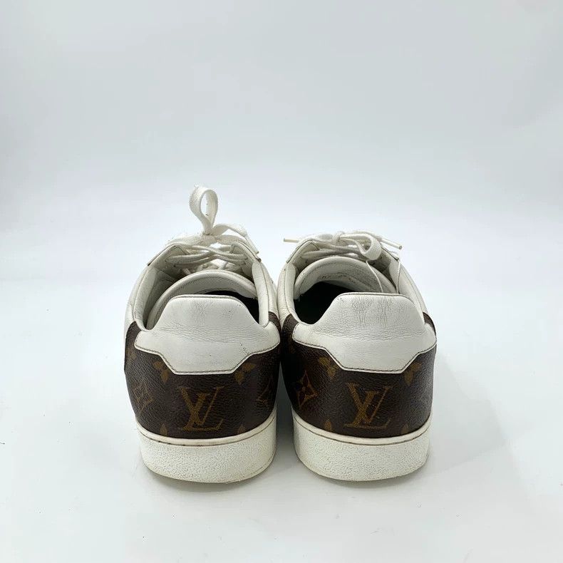 Louis Vuitton Louis Vuitton White logo old flower lace-up casual sports Size US 10.5 / EU 43-44 - 4 Thumbnail