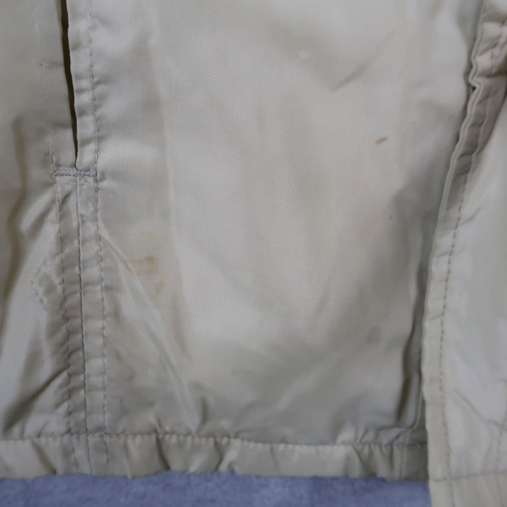 McGregor Vintage McGregor Nylon Jacket Mens 42 Beige Zip Lined USA Rockabilly 1970s Shirt Size US XS / EU 42 / 0 - 6 Thumbnail