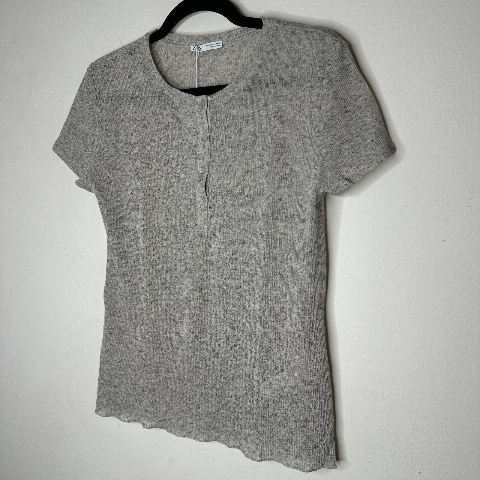 Zara NWT Zara Heathered Gray Short Sleeve Henley Shirt Top L Size L / US 10 / IT 46 - 2 Thumbnail
