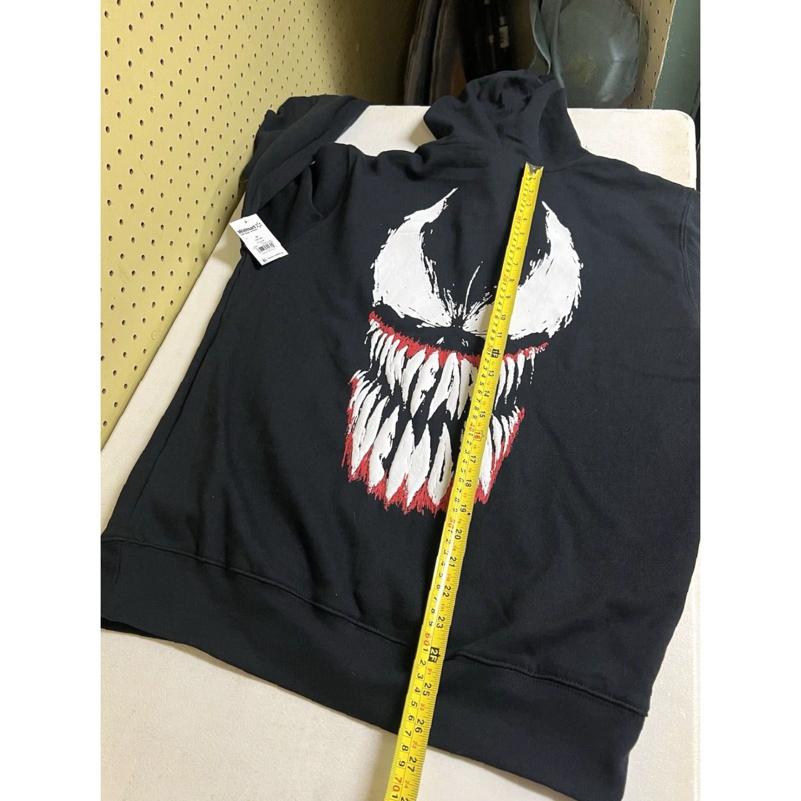 Vintage Marvel Venom Hoodie Sz M Black MCU Graphic Print User: Marvel Venom Hoodie Sz M Black MCU Graphic Print Size US M / EU 48-50 / 2 - 8 Thumbnail