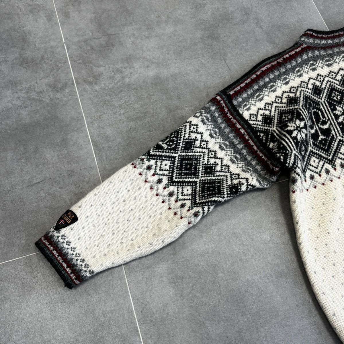 Dale Of Norway Vintage Dale of Norway Norge 2000 Scandinavia Wool Sweater Size US L / EU 52-54 / 3 - 17 Thumbnail